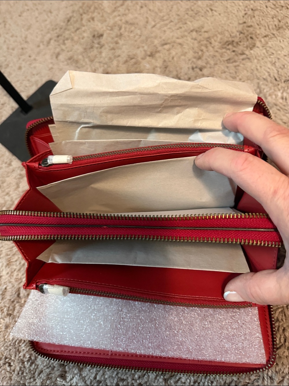 NWOT Coach Red & Black Plaid Double Zip-Around Organizer Wallet - Picture 4 of 7